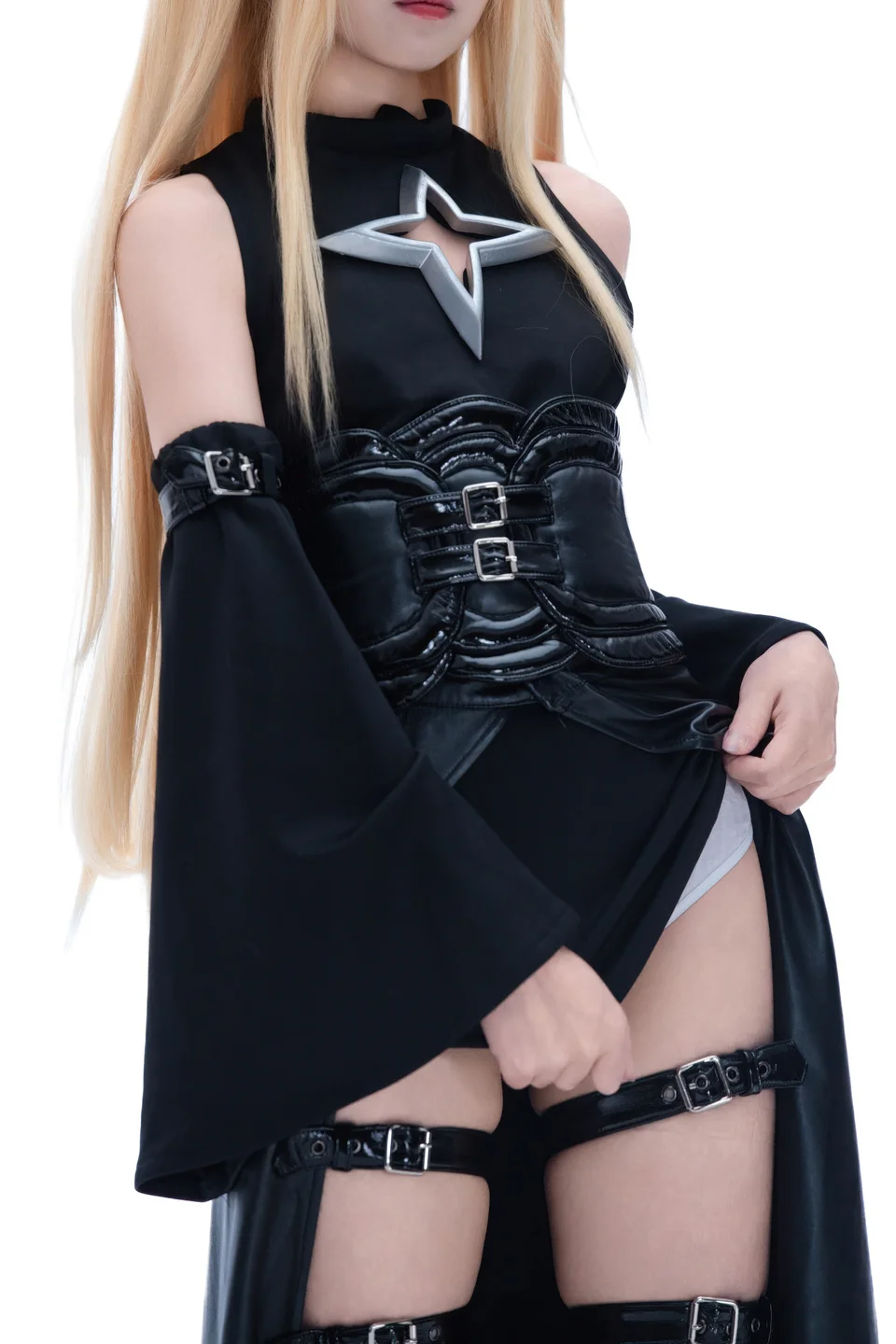 清水凪 - No.011 出包王女·金色暗影 [38P-300MB] tg@simisebaisi 【丝足阁】022.webp